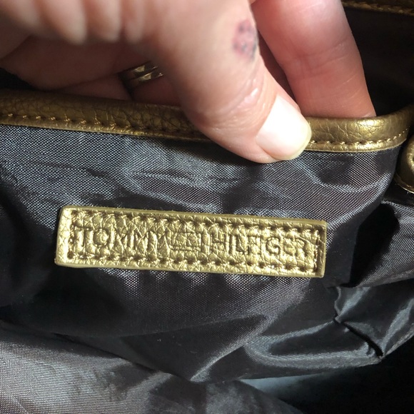 Tommy Hilfiger Large Bronze Handbag - Picture 11 of 14